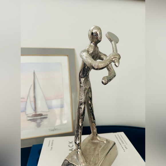 🛑SOLD🛑 Unique Minimalist Tennis Player Figurine 10.5 inches Tall - Picture 6 of 8